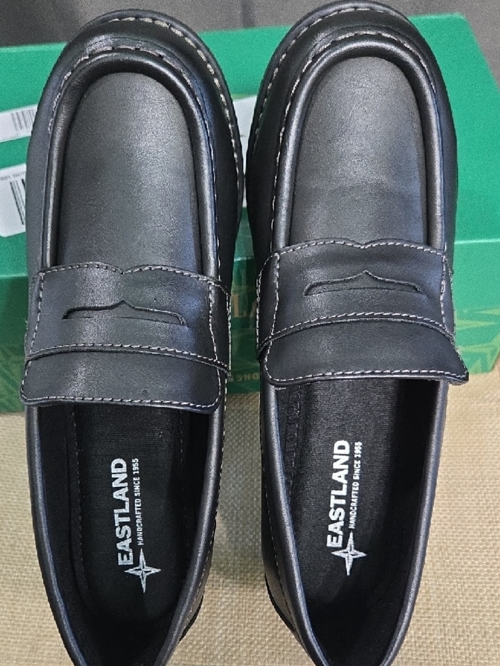 Eastland Black Leather Penny Loafers with Stacked Heel - Picture 2 of 11